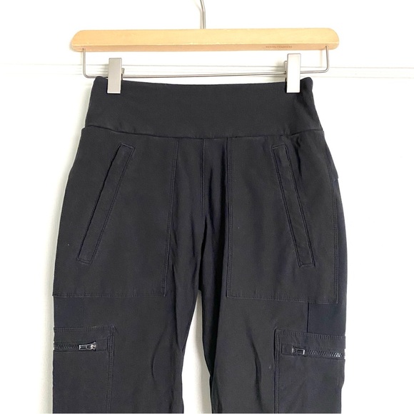 ATHLETA Headlands Hybrid Pocket Legging Pants in Black size 0 - Picture 4 of 10